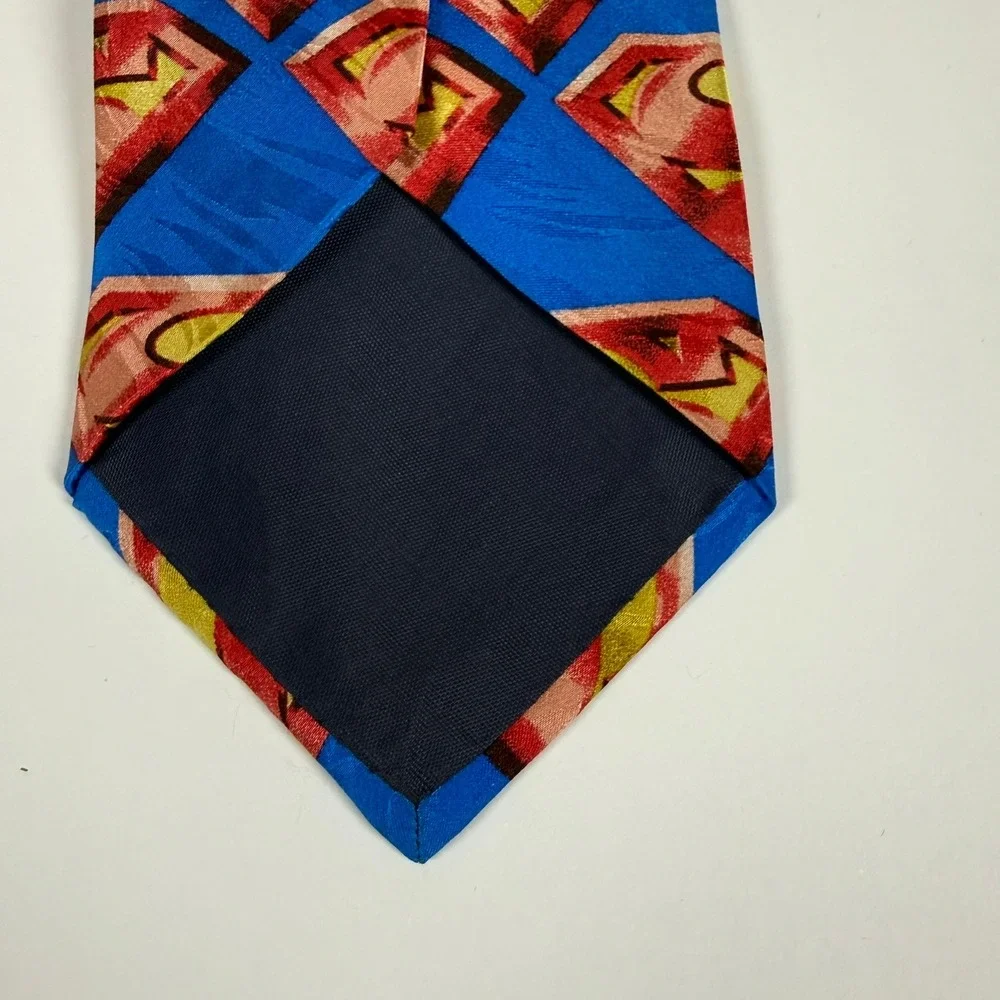 Vintage 1996 Superman DC Comics RM Style 100% Silk Novelty Neck Tie Blue USA